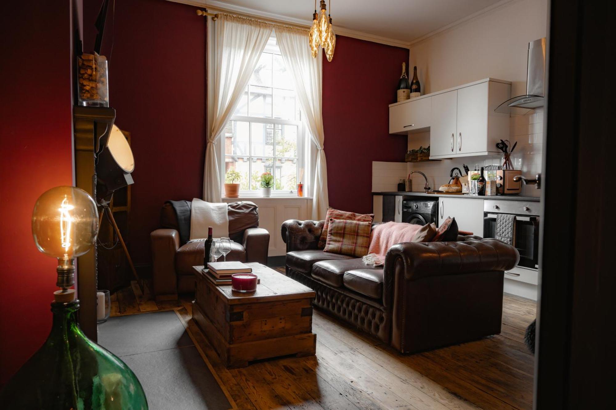 The Bolt Hole - Stratford Upon Avon - Central - Free Offstreet Parking - 2 Bed Luxury Apartment Экстерьер фото